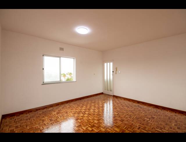 3 BEDROOM APARTMENT TO LET IN TABLE VIEW